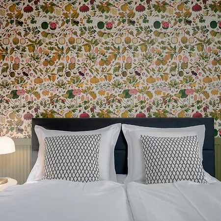 Luxurious Rooma By The Gates Of Dawn By Reside Baltic *