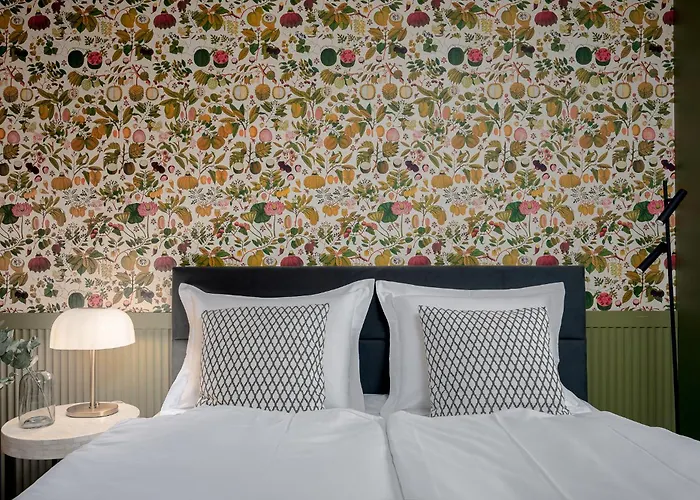 Luxurious Rooma By The Gates Of Dawn By Reside Baltic *